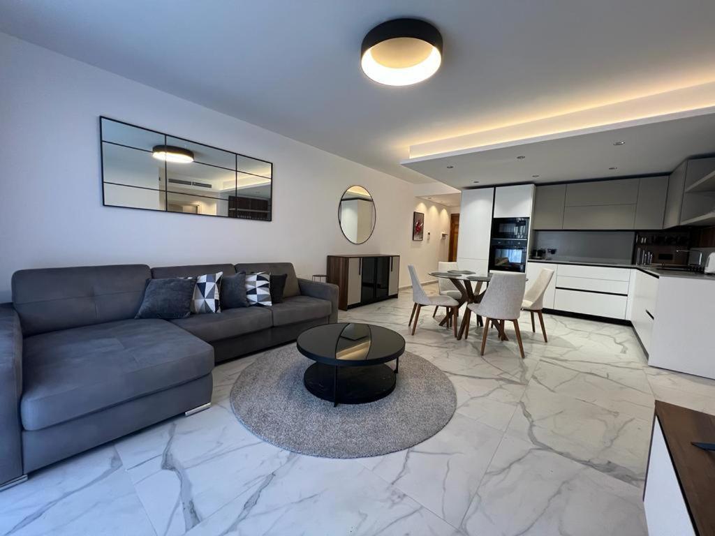 Skylark 2 Apartment With Terrace Is-Swieqi Luaran gambar